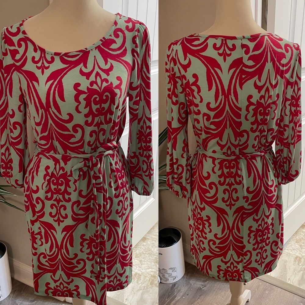 Fashionomics Pink and Seafoam Patterned Jersey Dress (Small)